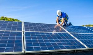 Installation et mise en production des panneaux solaires photovoltaïques à Leucate